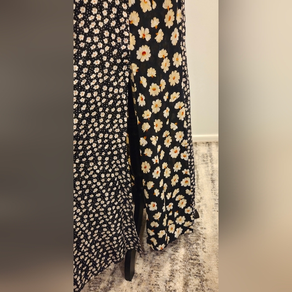 Free People Maxi Floral Dress in Black and Cream,Size L. - Picture 5 of 16